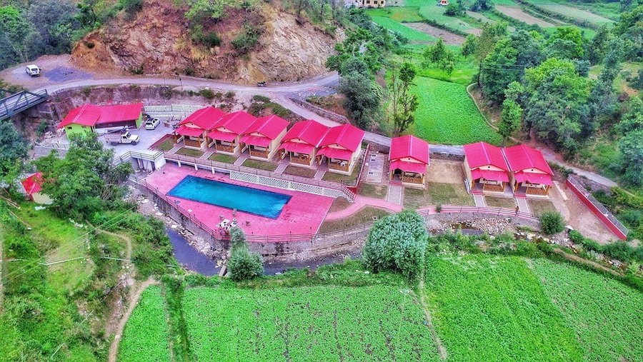 The Jungle Pool By Beyond Stay, Nainital, India