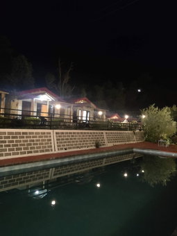 The Jungle Pool By Beyond Stay, Nainital, India
