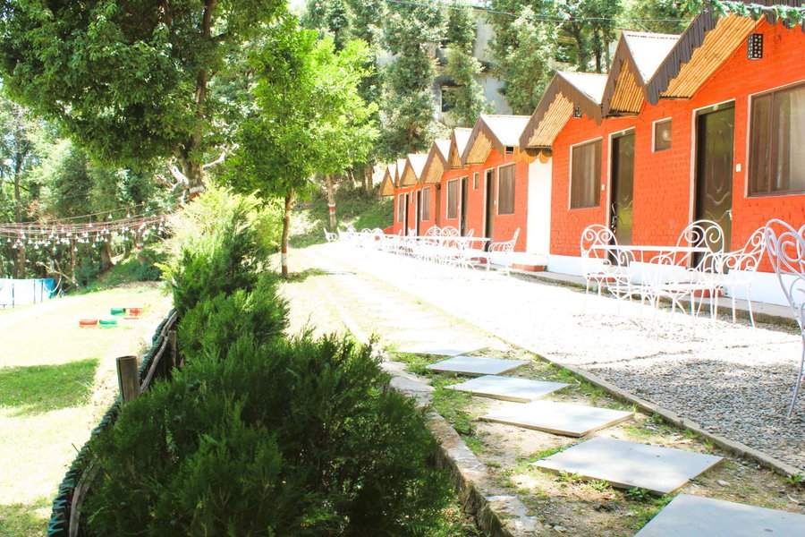 Windsor Cottages, Lansdowne, India