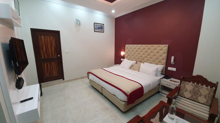 BEST NEST SHIMLA , Pure Vegetarian, Shimla, India