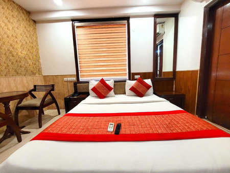 Hotel The Daanish Residency - Karol Bagh, New Delhi, India