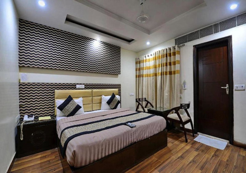 Hotel The Daanish Residency - Karol Bagh, New Delhi, India