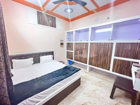 The Orchid Villa Homestay, Agra, India