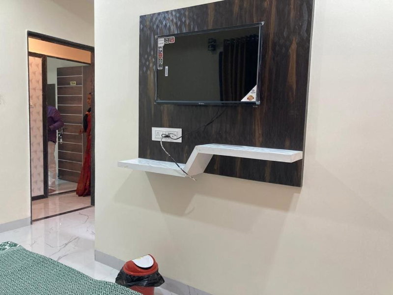Hotel Sai viraj palace, Shirdi, India
