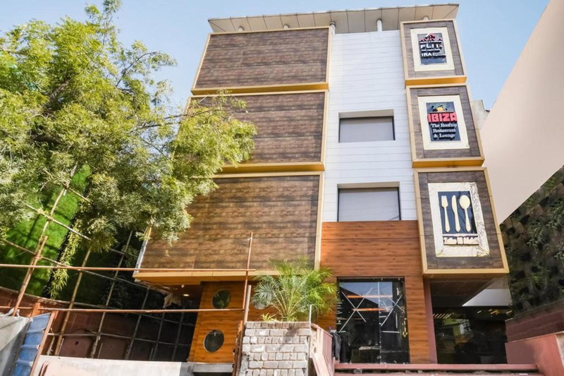 Hotel Golden - I, Raipur, India