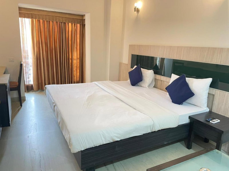 BedChambers Serviced Apartments, Sector 40, Gurgaon, India