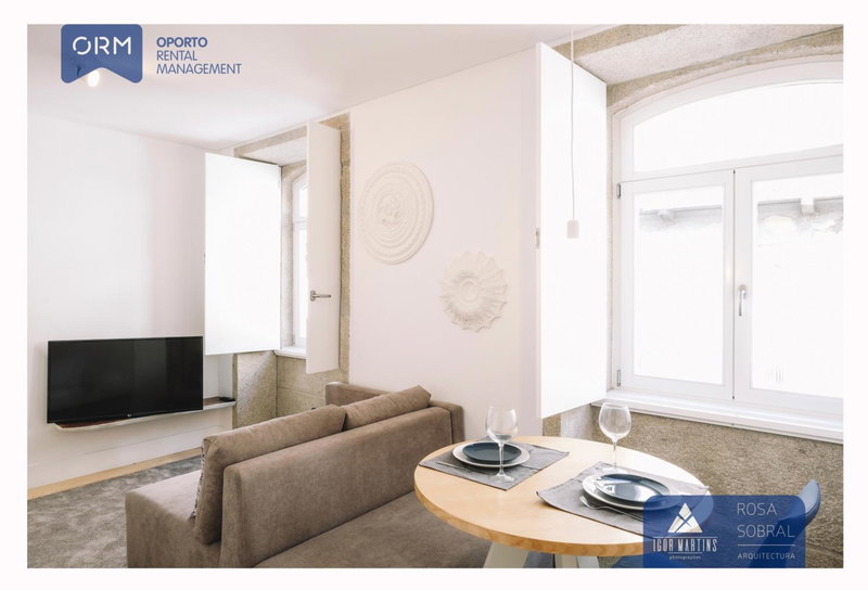 ORM - Almada Apartments, Porto, Portugal