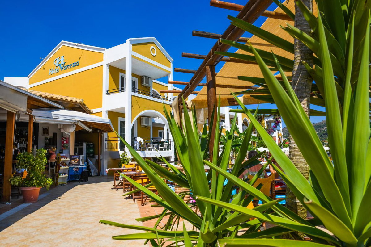 Hotel · Vanessa Hotel, Kalamaki