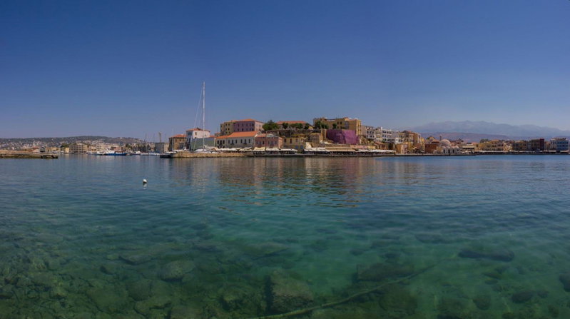 Esthisis Suites Chania, Plataniás, Greece
