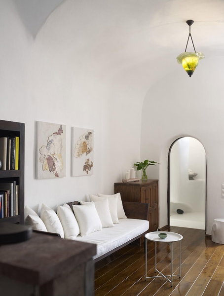 1864 The Sea Captain's House, Santorini, Greece
