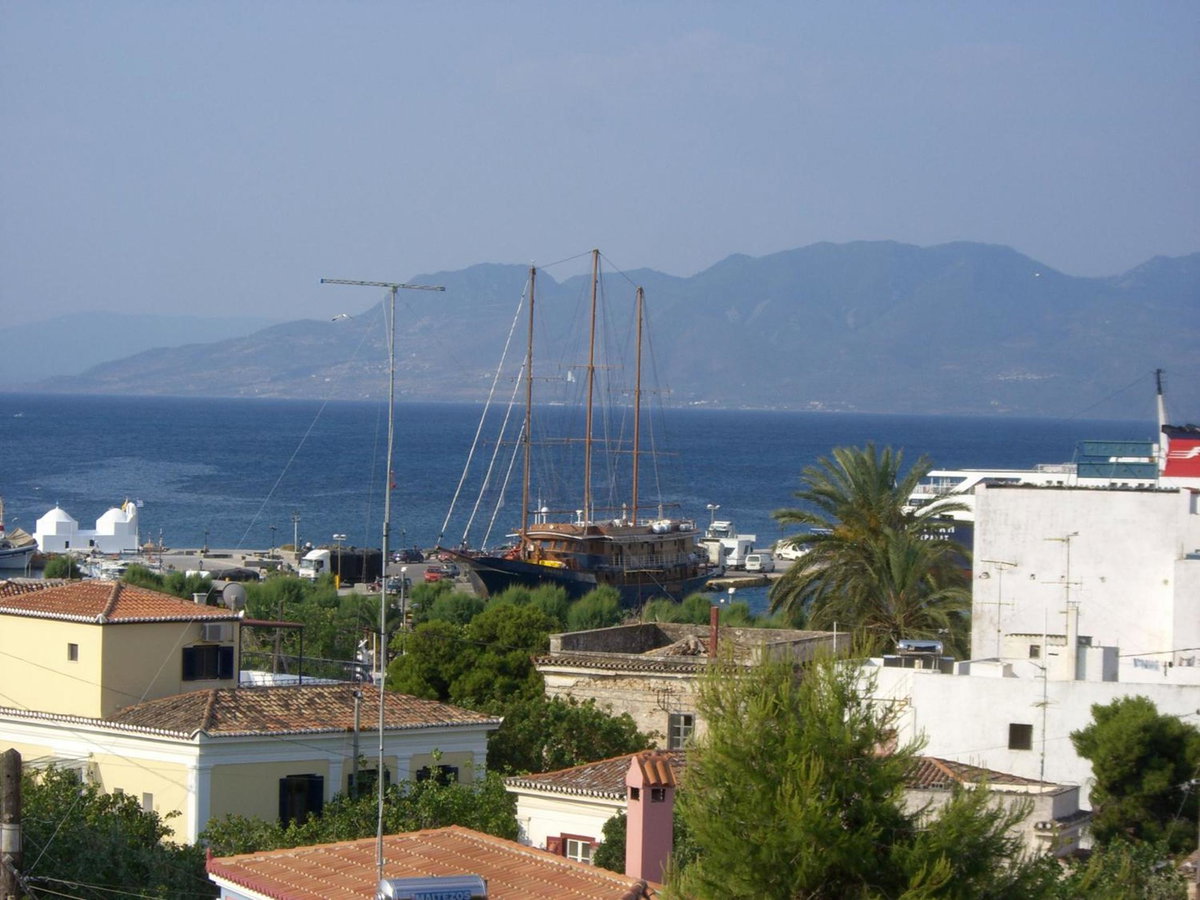 Hotel Aegina, Greece