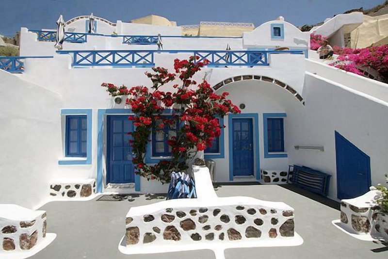 Annio Flats, Santorini, Greece