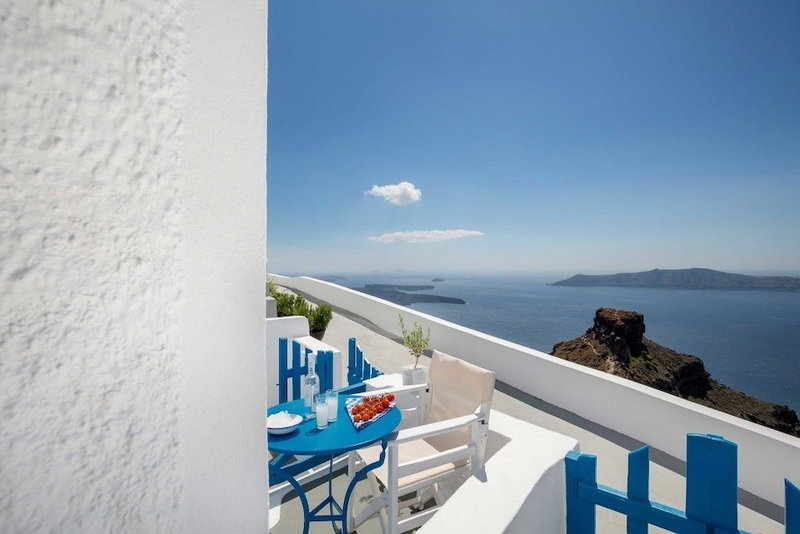 Annio Flats, Santorini, Greece