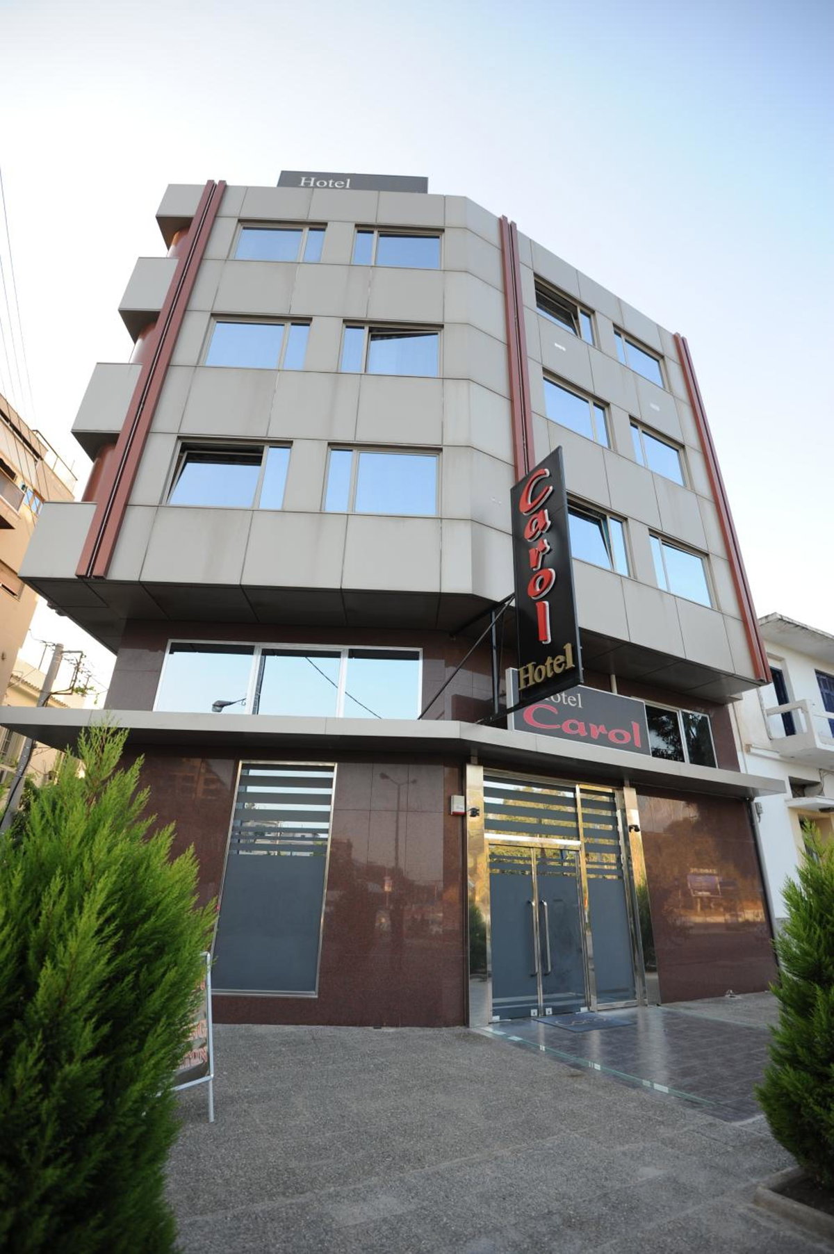 Carol Hotel, Греция