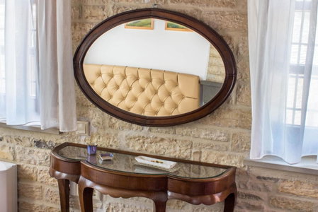 Gioraldi Art Hotel, Ano Pedina, Greece