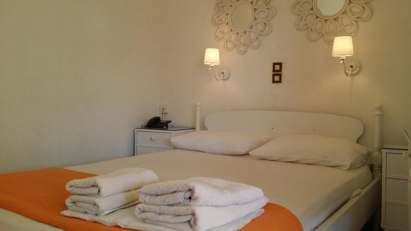 Rachel Hotel, Agia Marina Aegina, Greece