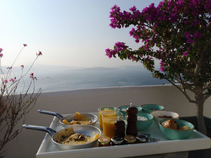 Secret Legend Suites, Oia, Greece