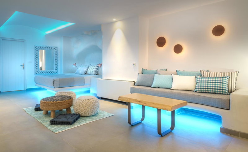 Secret Legend Suites, Oia, Greece