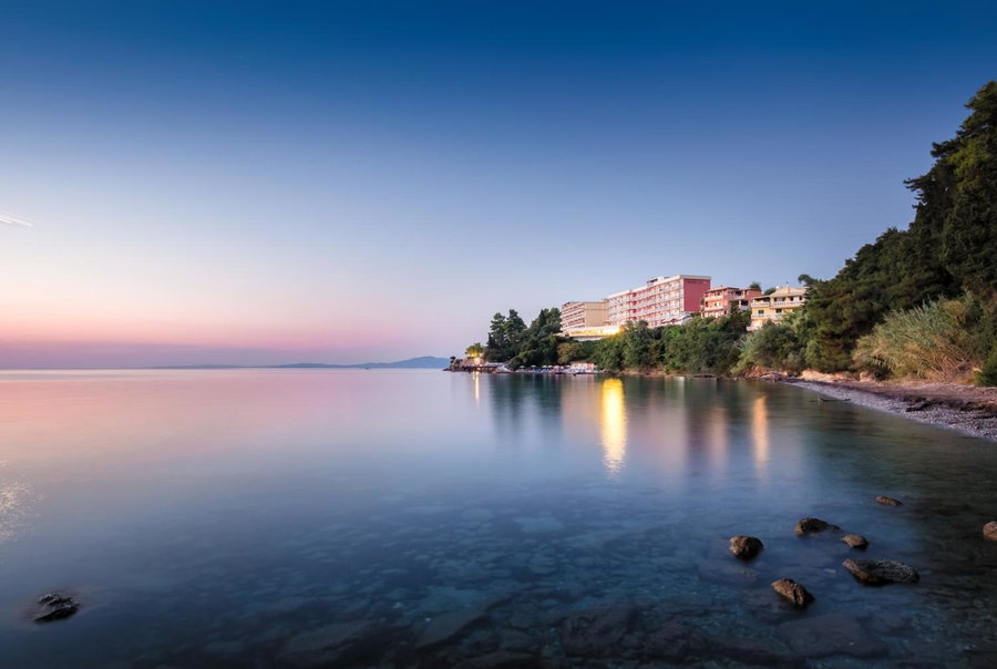 Oasis Hotel, Perama, Greece
