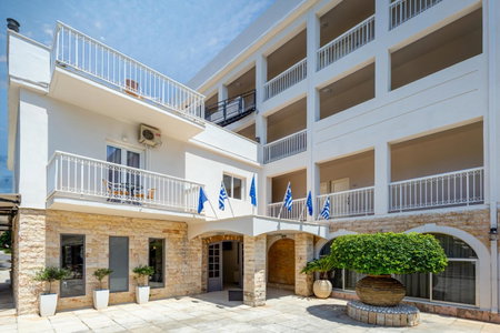 Oasis Hotel, Perama, Greece