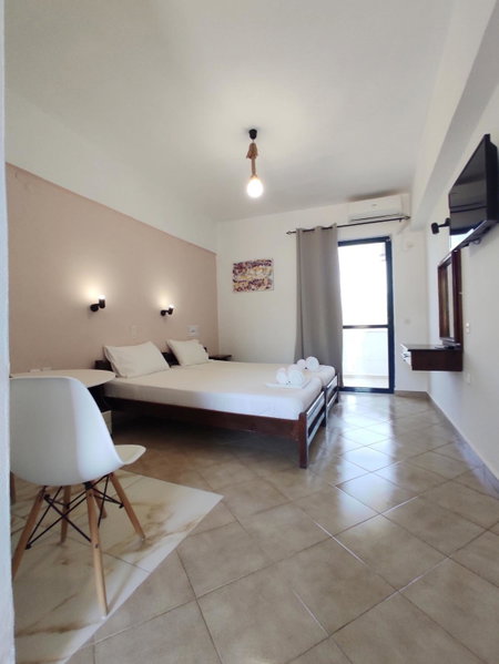 Creta Star Apartments, Agia Galini, Greece