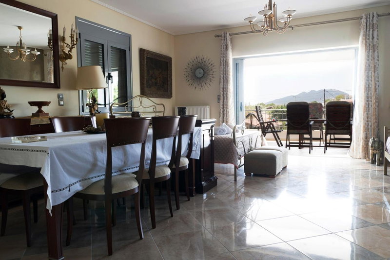 Villa d'Irene-near athens airport , 200 meters from the beach davis, Artemida, Greece