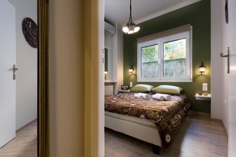 Vintage Apartment in the Heart of Plaka, Athens, Greece