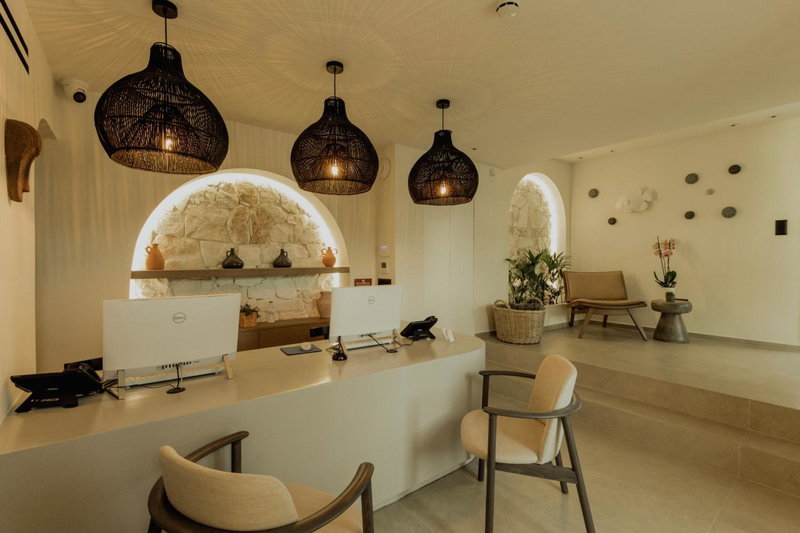 Opal Paros, Naousa, Greece