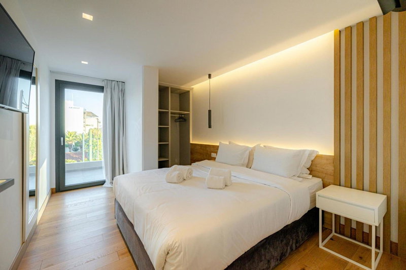 Earth Boutique Apartments next to Stavros Niarchos, Athens, Greece