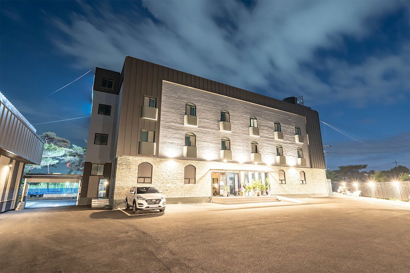 PATIO Hotel & Monster Village, Osan, South Korea