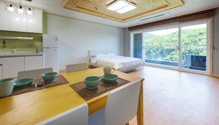 Yeosu Sora Noeul Pension, Yeosu, South Korea