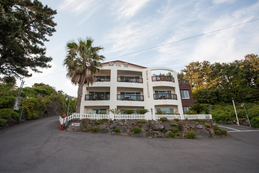 Four Season Pension, Seogwipo, South Korea
