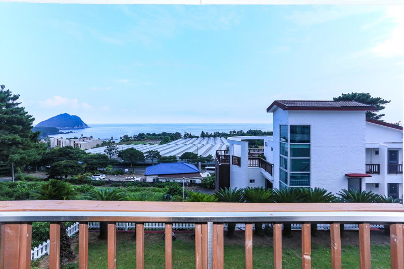 Four Season Pension, Seogwipo, South Korea