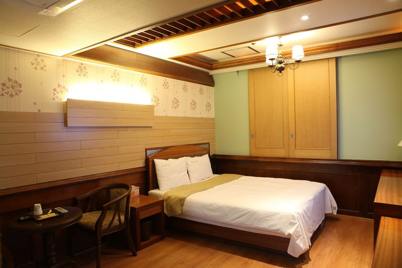 King Hotel, Seongnam, South Korea