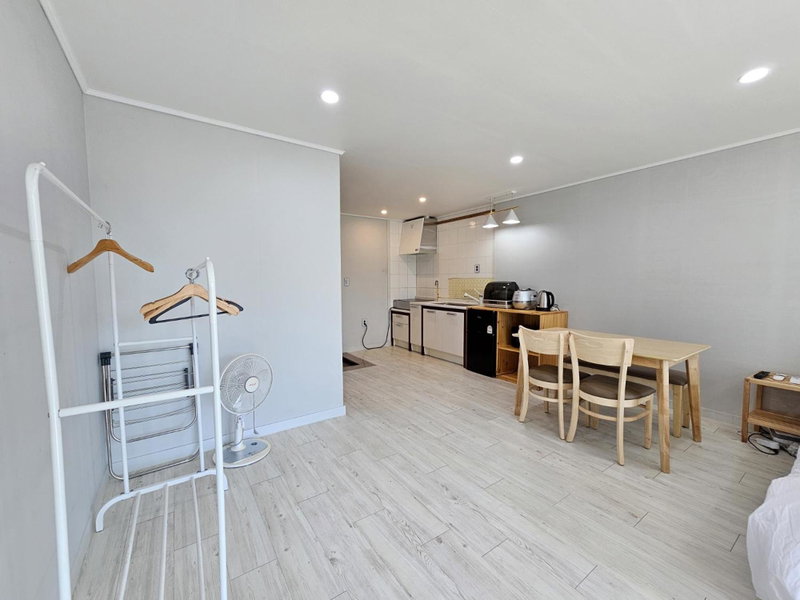 Greenside Pension, Seogwipo, South Korea