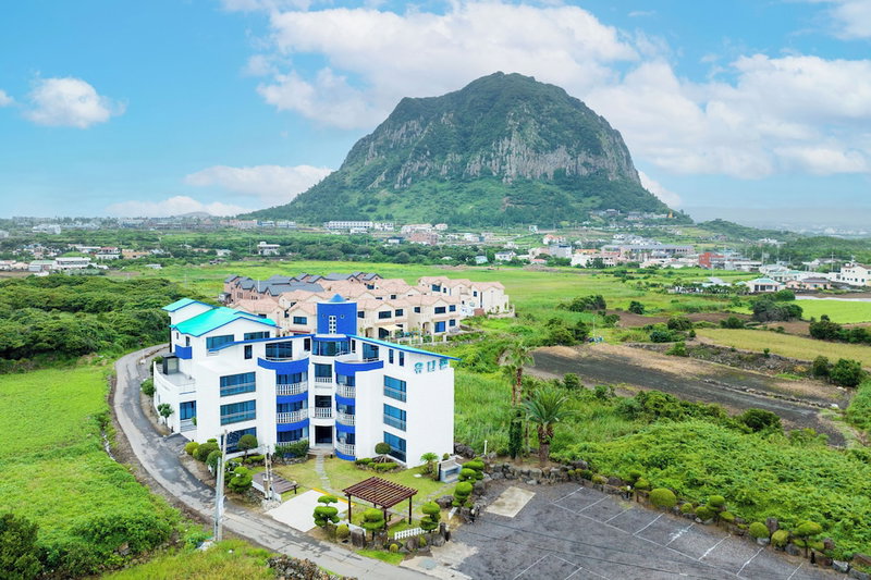 Unicorn Pension, Seogwipo, South Korea