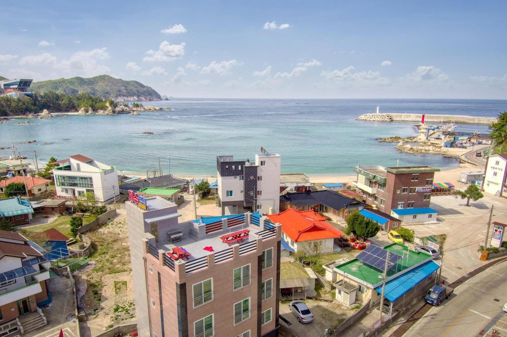 Samcheok Jisu Pension, South Korea