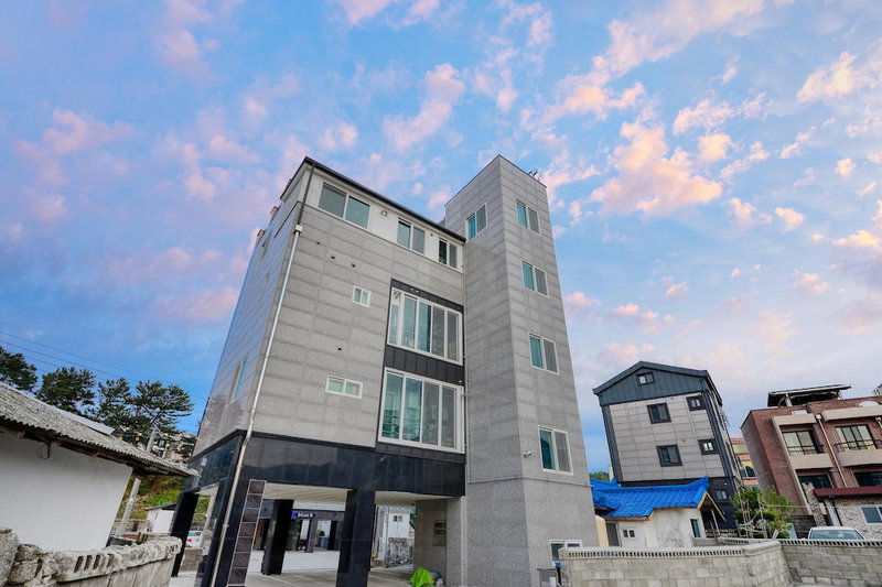 Samcheok Jisu Pension, Samcheok, South Korea
