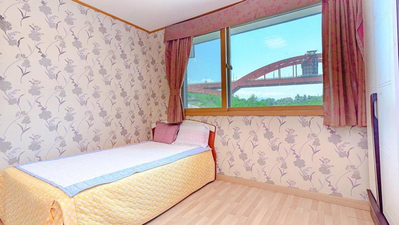 Cheorwon Sun Benest Pension, Cheorwon, South Korea