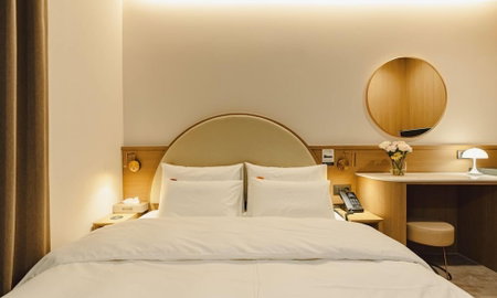 Chuncheon Hound Hotel Namchuncheon Station, Chuncheon, South Korea