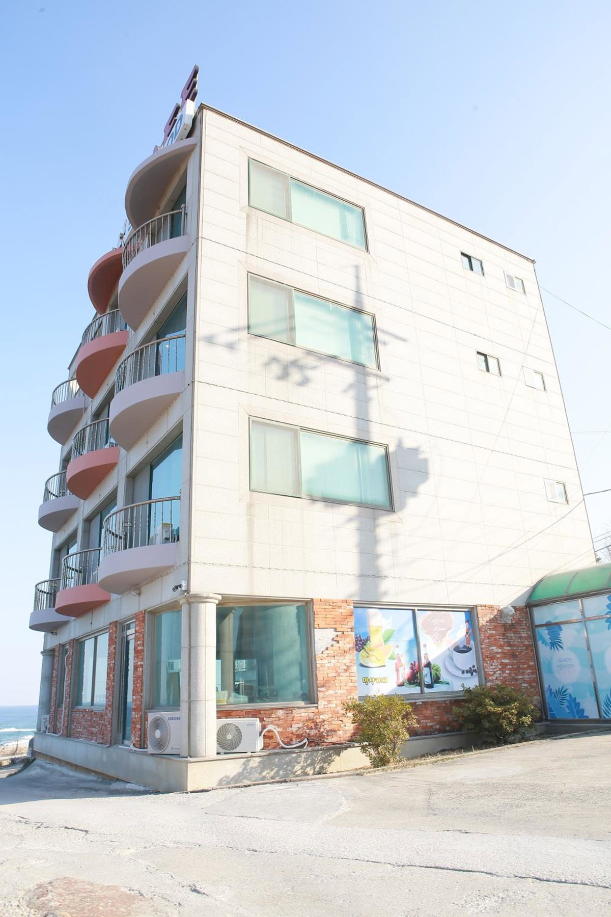 Mangsang Beach Pension, 대한민국