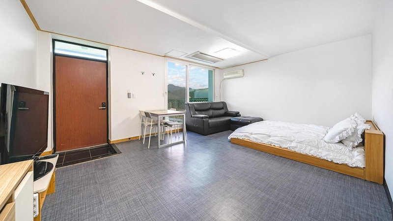 Chuncheon Dogandstay, Chuncheon, South Korea