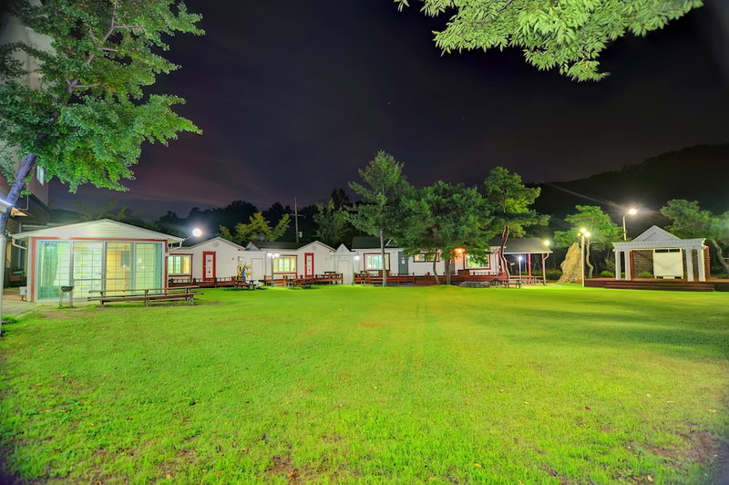 Sungbochon Youth Hostel - Hostel, Mungyeong, South Korea