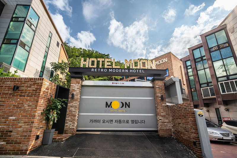 Hotel Moon, Anyang, South Korea