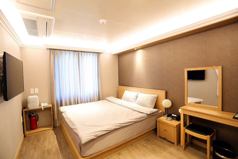Sejong Hotel, Jeju City, South Korea