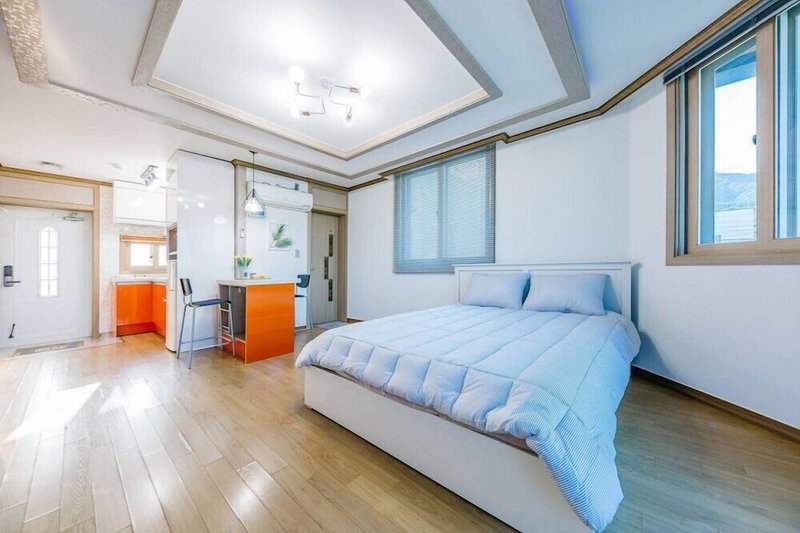 Star moon Pension, Geoje, South Korea