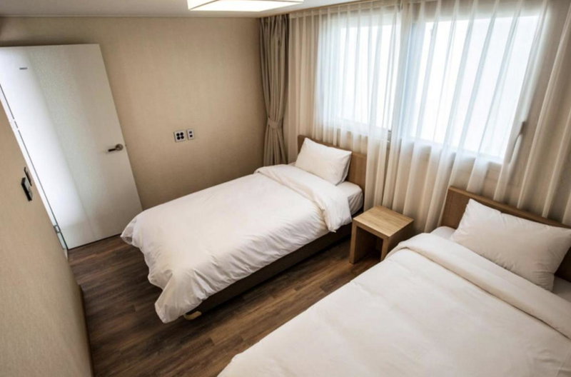 Suave Hotel, Seogwipo, South Korea