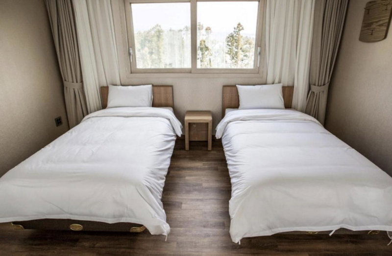 Suave Hotel, Seogwipo, South Korea