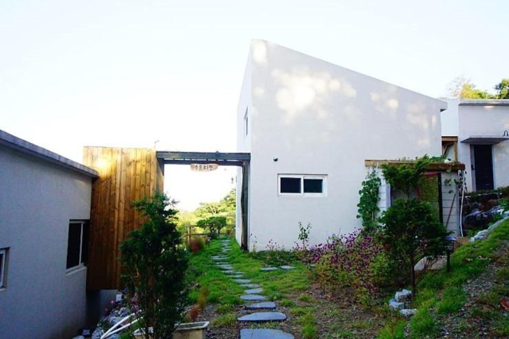 ganghwa mj hauseu, Incheon, South Korea
