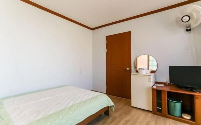 Naksan Crova Condotel, Yangyang, South Korea